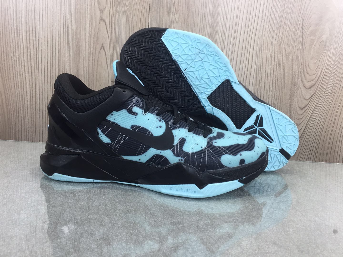 Nike Kobe 7 Frog Print Black Jade Shoes
